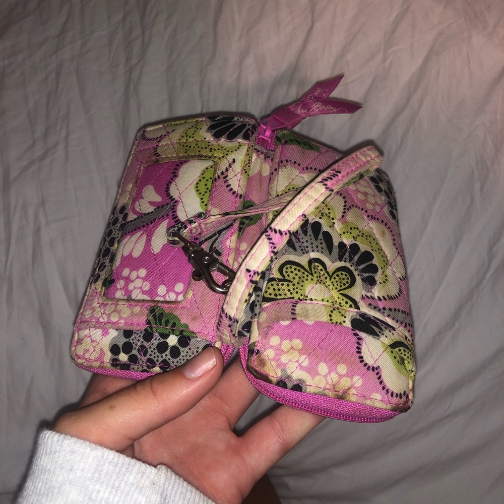 VERA BRADLEY WALLET